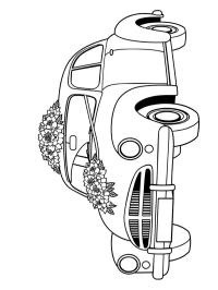 Fleurs sur la voiture de mariage