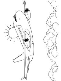 Avion de ligne dans les nuages