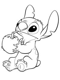 Stitch boit dans une noix de coco